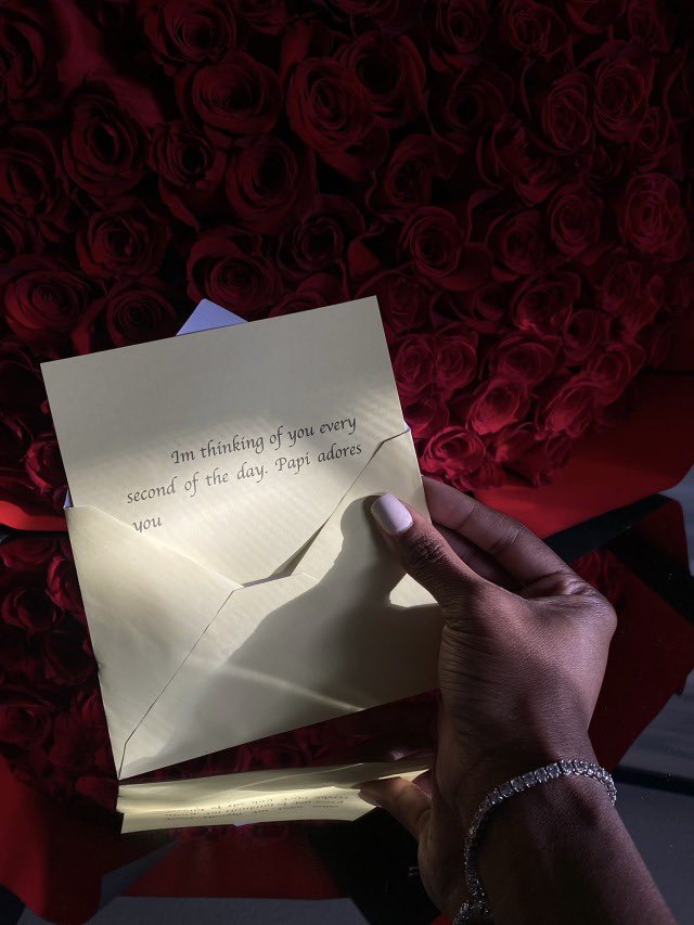 𓃭 on Twitter "Buy her flowers"