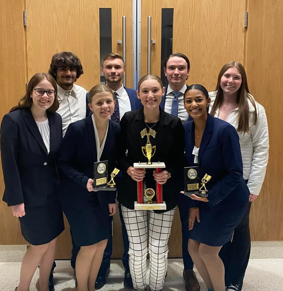 Dayton Flyers clean up at the #IndyMock500! Team 1375 took the 4th place trophy. Arabella Loera doubled as Outstanding Atty &amp; Katie Hoener took an Outstanding Witness. Team 1376 (not pictured) won the SPAMTA award &amp; Mireille Kuzwa won an Outstanding Witness award. GO, FLYERS!!!