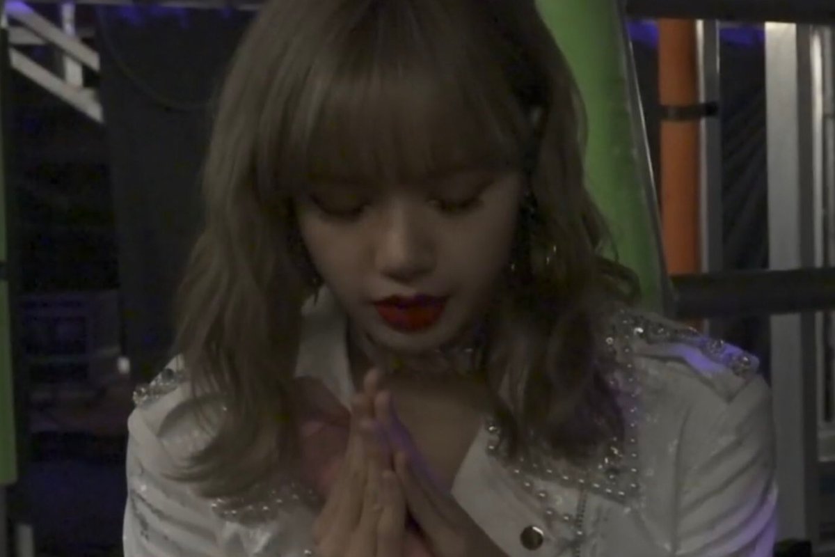 listhinker's tweet photo. she's so precious https://t.co/jwDQbBthJ4