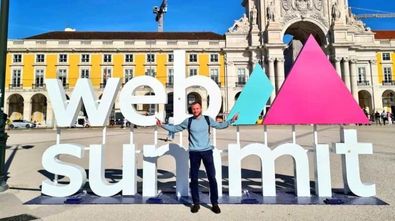 dento_app's tweet photo. On of biggest web summit. A lot of meetings. A lot of emotions. New dentists connected to App.

One of next summit we will be presented as startup.

#dento #startup #lisbon https://t.co/9AYz5p0q4K