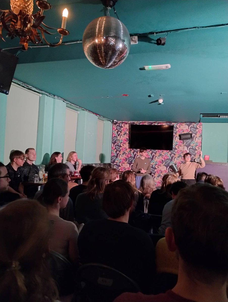 Look at us, doing a show! Thanks again to ⁦@DuckDuckG⁩ for a wonderful night with a wonderful audience. Til the next show in 2025!