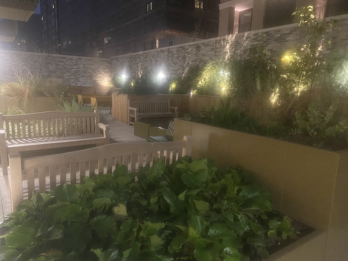 Lovely to meet up in person with our  <a href="/natfednews/">National Housing Federation</a> Older Persons Housing Group. <a href="/KateNHF/">Kate Henderson</a> <a href="/HousingLIN/">Housing LIN</a> <a href="/donnakjigsaw/">donnakelly</a> @JuliaAs01965495 and  our Chair <a href="/yvonnecastle/">Yvonne Castle</a> setting the scene for planning next year's work plan. Bonus tour of <a href="/Central_Cecil/">C&C Housing Trust</a> Award winning Grace House