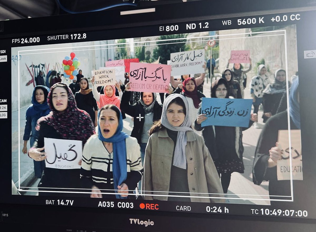 sadatroya1's tweet photo. بنام زن بنام آزادی
فیلم سینمایی «آهنگ سیما» از کابل امروز تا کابل قدیم https://t.co/HJldKsJ8rL