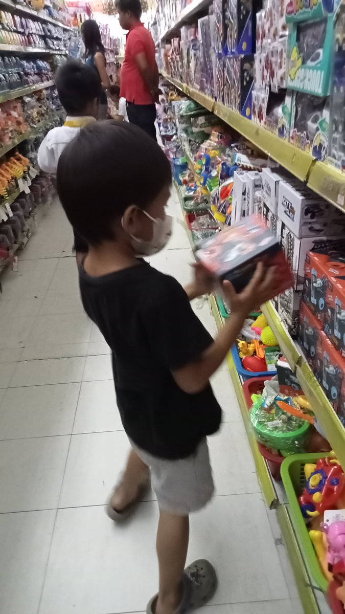Dianah143's tweet photo. Christmas is coming !!
Thank you for your kindness @NetosNFTs We are really grateful!
More children's will be experience the Christmas Thank you so much!
God bless you more Sir @NetosNFTs  thank you 🥰
#XRP #XRPCommunity #FlareNetwork #SongbirdNetwork #cryptocurrency #DeFi #NFTs https://t.co/LrcuHeTib2