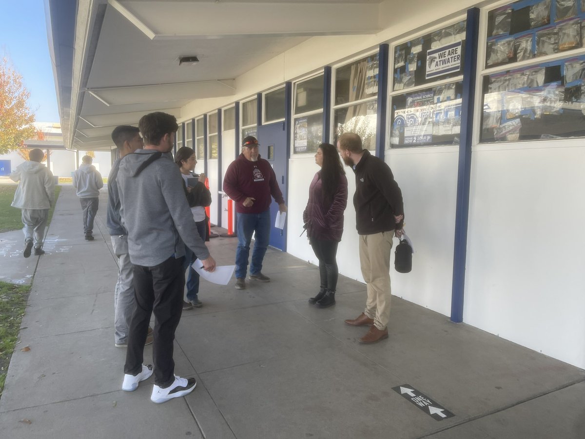 Jenny Medeiros tweet media