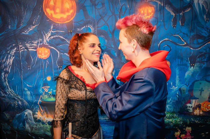 evelyndanielle3's tweet photo. Very late but here’s our Halloween🎃 https://t.co/nZ1AzPVBH7