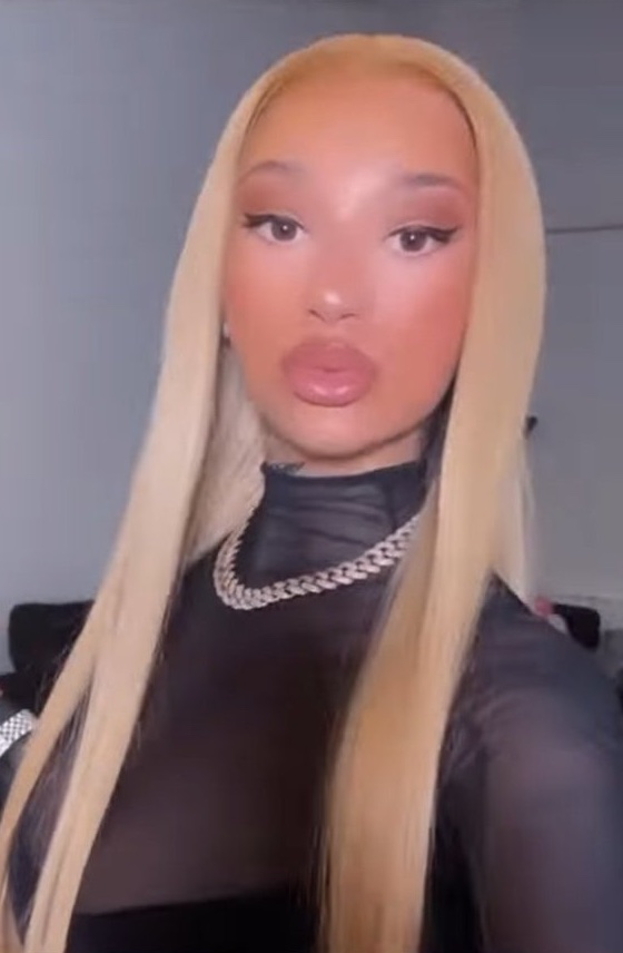 Abigblueworld (Status Grounded) on Twitter "She has went from Bhad