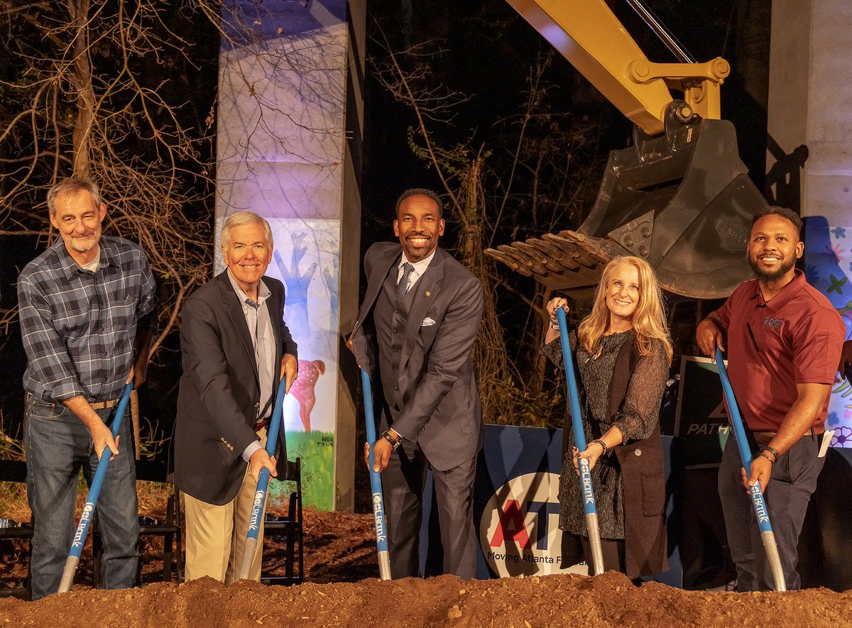 buckheadcid's tweet photo. @LBI30326 officially broke ground at #PATH400’s newest section last Thursday with Atlanta Mayor @andreforatlanta. Learn more about the trail and its exciting next phase. https://t.co/5C46SI21sB https://t.co/oxYqXG0N55