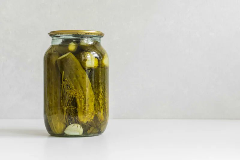 Homemade pickles are some of the best you can eat, as long as you have the right ingredients, like North Coast Organic Apple Cider Vinegar! Happy National Pickle Day! buff.ly/3tzScZS Happy #NationalPickleDay