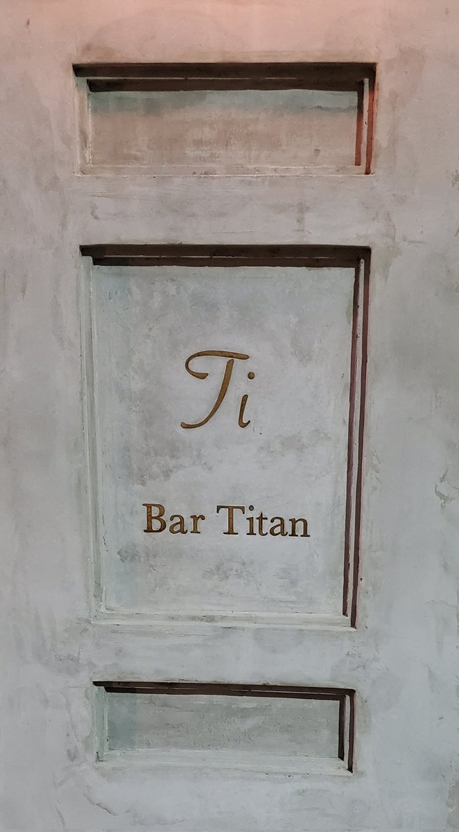 ebon0823's tweet photo. 人生の先輩にご馳走になりました!
お料理も過ごした時間も空気感も何から何までありえんほど美味しすぎましたよ!!
#銀座 #未能一 #てっさ #ふぐ鍋
#BarTitan https://t.co/2ydFaP9M9w