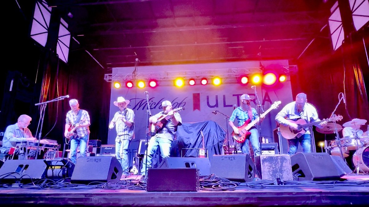 NickRussellTX's tweet photo. We want to give a huge Thank You to our International Fans. We have added fans from Australia, Canada, Germany, Netherlands and South Africa this month. For you local Texas Fans, you can come party with us this Saturday, November 19, 8PM at The Wellhead Tavern, Victoria Texas. https://t.co/PRGfJ8XViV