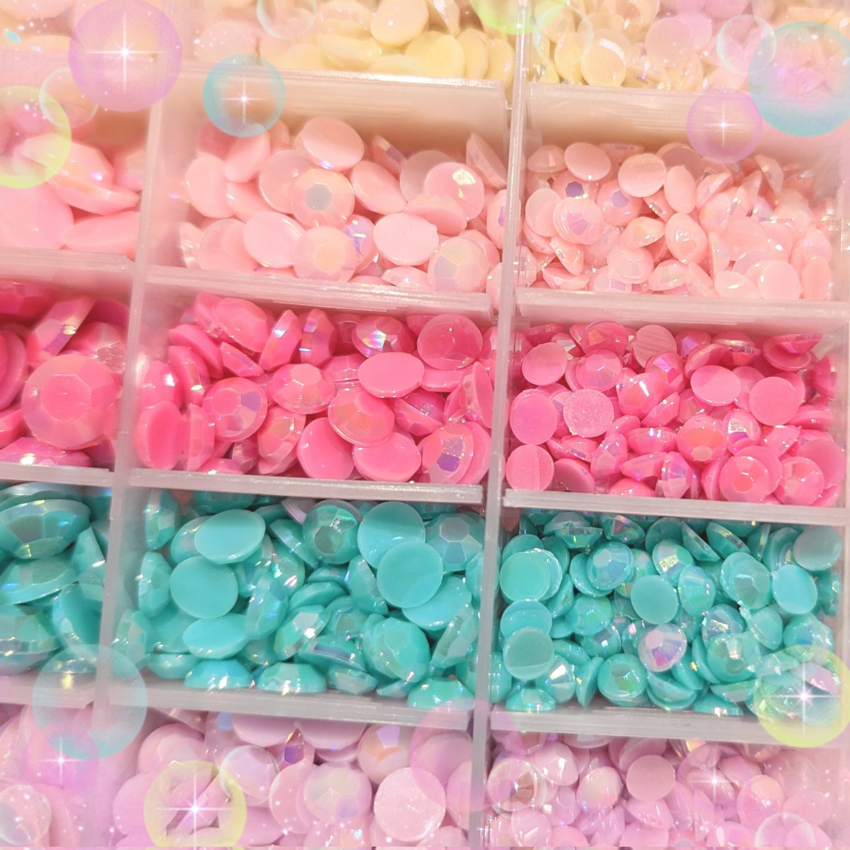 CutiefieMe's tweet image. Getting excited about crafting again, especially after finding these cuties! 💕🎉 #pastel #pastelgems #pasteldecor #pastelflatbacks #pastelacrylic #pastelbeads #pastels #kawaii #crafting #beads #acrylicbeads #prettybeads #diy #fairykei #pastelgoth #90s #diyjewelry #cutifyme