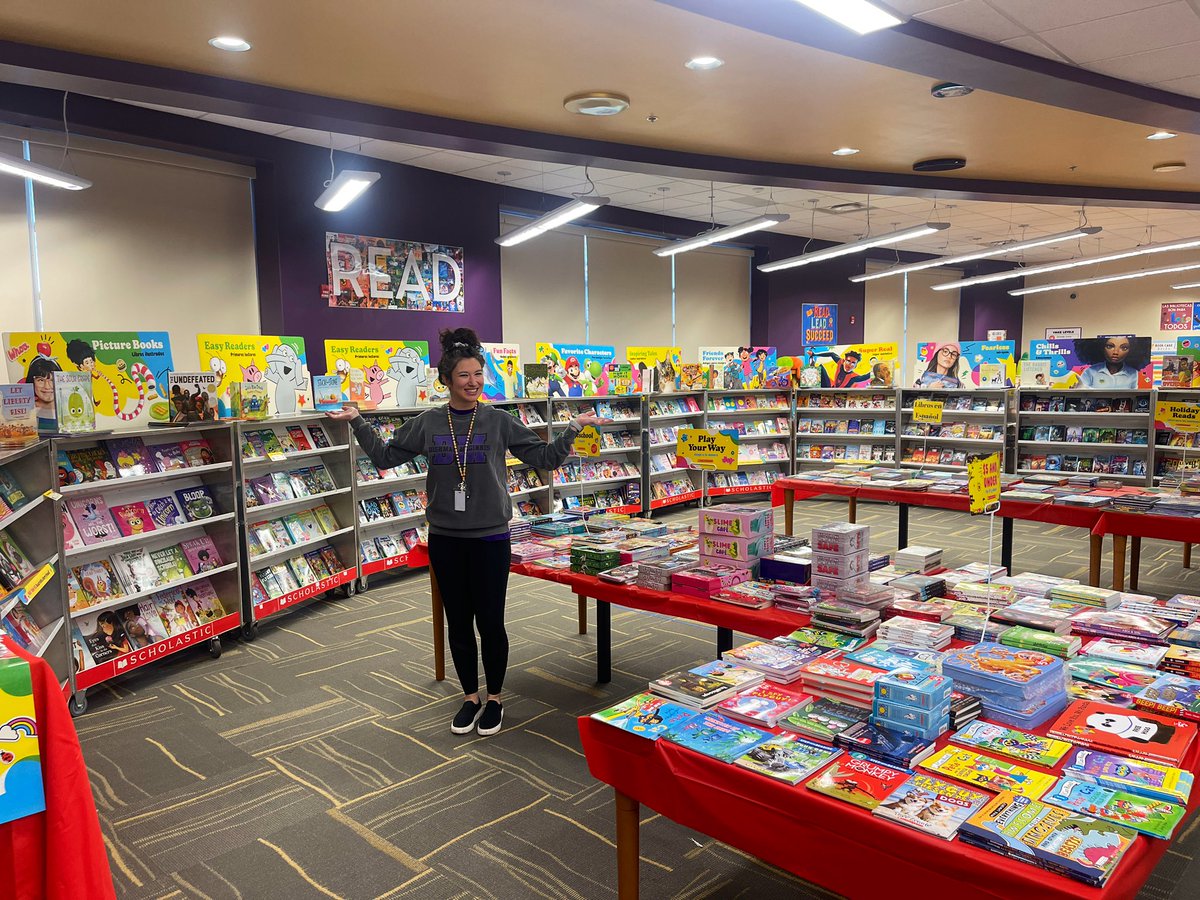 lizzie_brown88's tweet photo. Fall Book Fair is OPEN! 📚 @MrsHensonLMS has got allllll the books ready for some buying and reading! @dishmanmcginnis https://t.co/TlKg8BfhHJ
