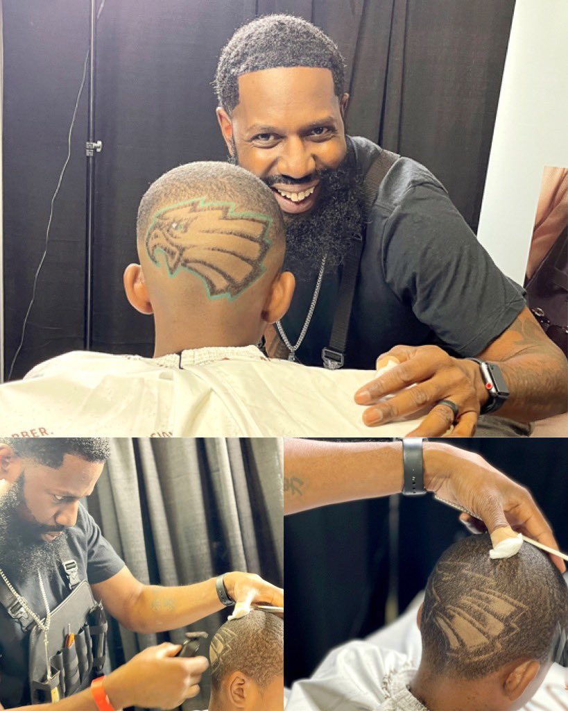 Frank_TheBarber's tweet photo. It was an honor yesterday give my young client a “FREE HAND @Eagles LOGO in his head. At the Philadelphia Barber &amp; Beauty Tradeshow 🙌🏼 🦅 🏈 #flyeaglesfly
#eagleslogo #freestyledesign #phingerprint #phillybarber #ultimatelifestylebb https://t.co/fmEYw3jOho