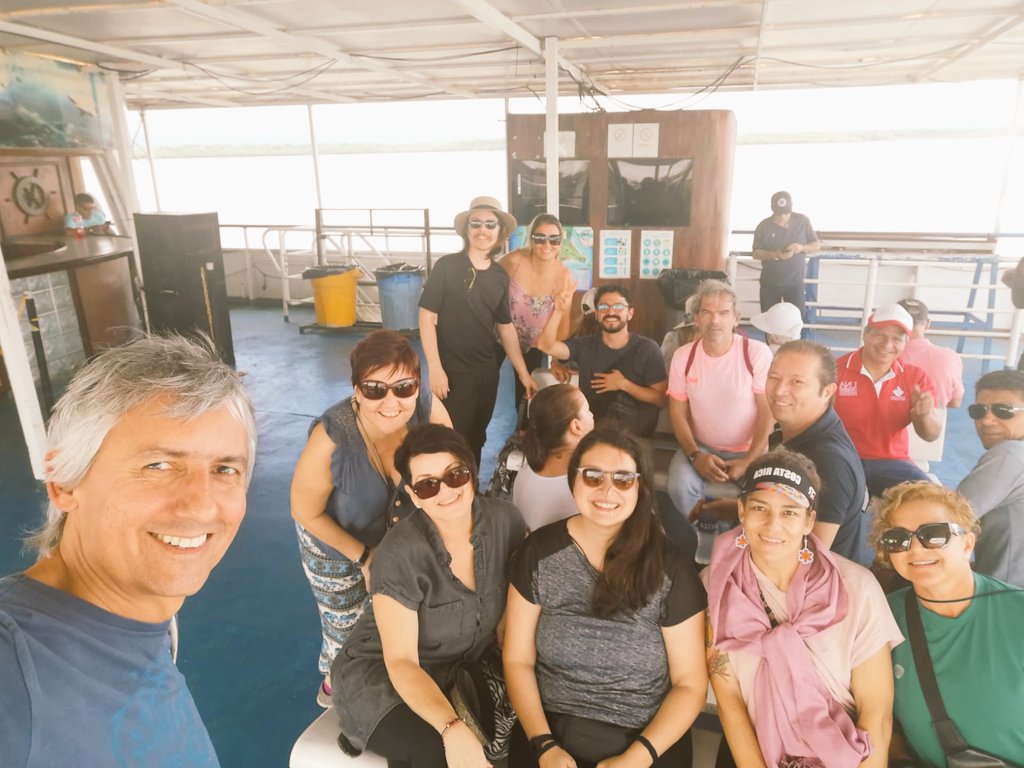 Multibien1's tweet photo. Gran experiencia de @Multibien1 conociendo el proyecto de extensión social en #Isla #Venado impulsado por @comunidadUNACR la universidad acompaña proyectos productivos desde hace 25 años liderados por la comunidad #cyted @Ingenio_CsicUpv @culturaupv https://t.co/XDYH3lNSa7