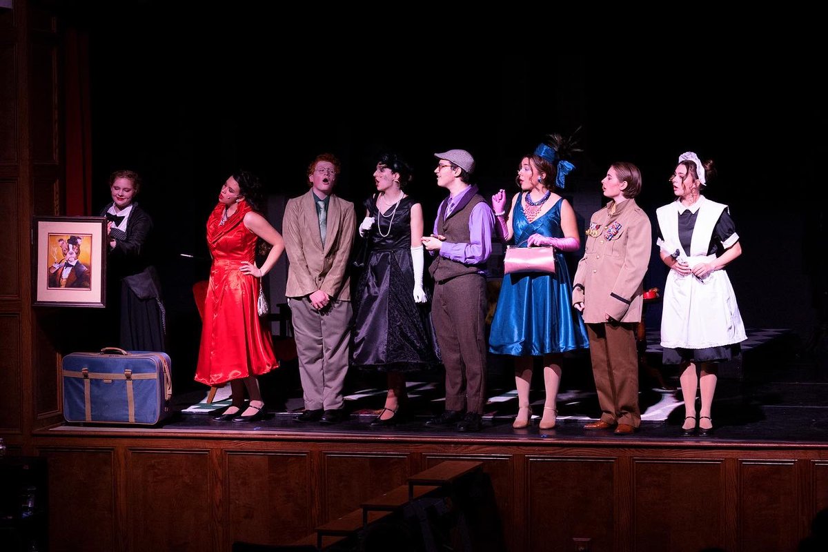 tandcstudios's tweet photo. Bishop Watterson High School Fall play CLUE @BishopWatterson @BWLittleTheatre https://t.co/6Er7TTez98