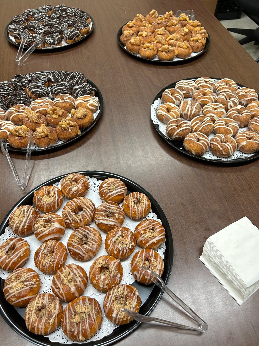 Chesapeake HS staff celebrated the end of the first marking period with delicious doughnuts made by the Culinary Arts students at Sollers Point.  🍩 Here we go MP2 …!