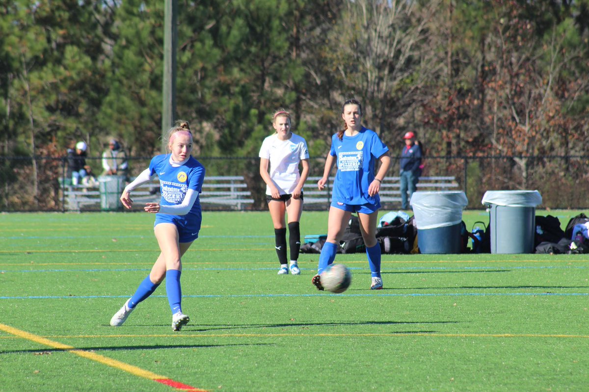 b_soccer24's tweet photo. Came away from Richmond Strikers Fall Classic 1-0-2. We’ll keep working! Love my team! 
💙⚽️💛
@ImYouthSoccer 
@usysglc @RStrikersClub @SoccerMomInt https://t.co/4EhVarIbnw