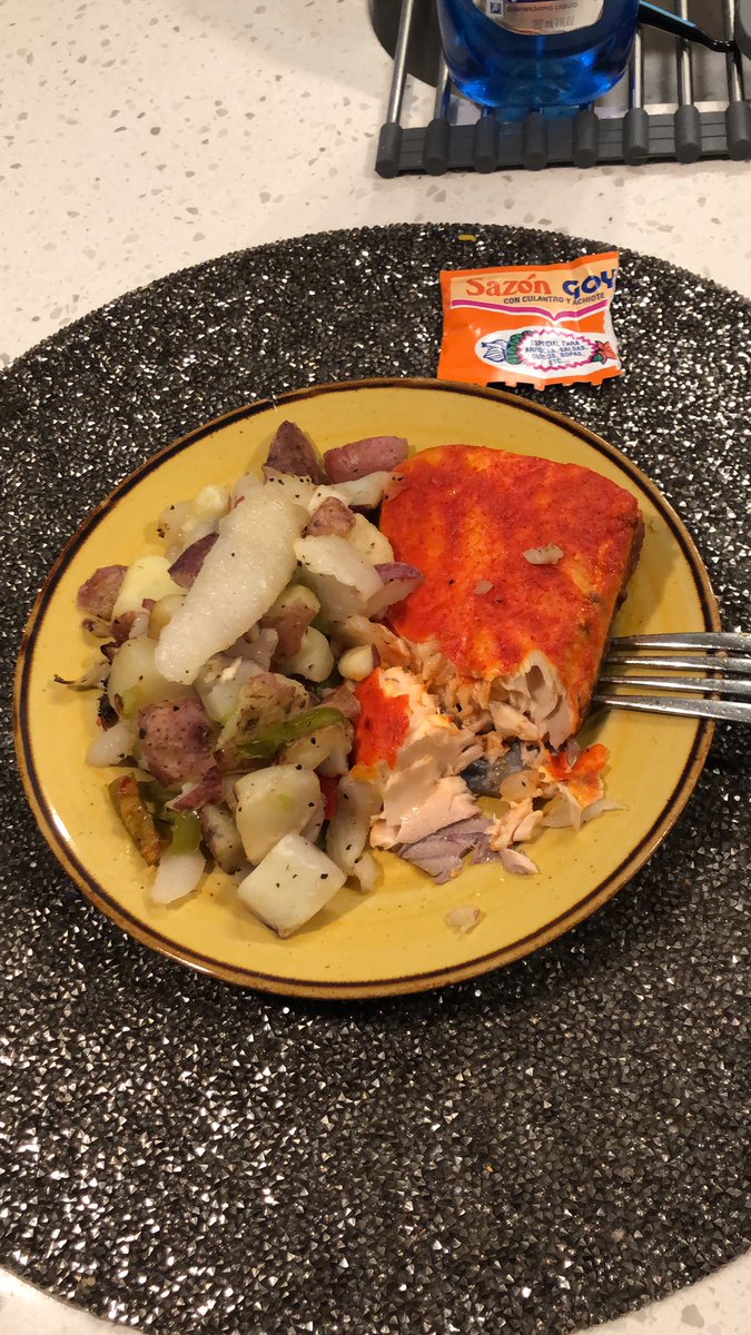 sQ Flamesword tweet media