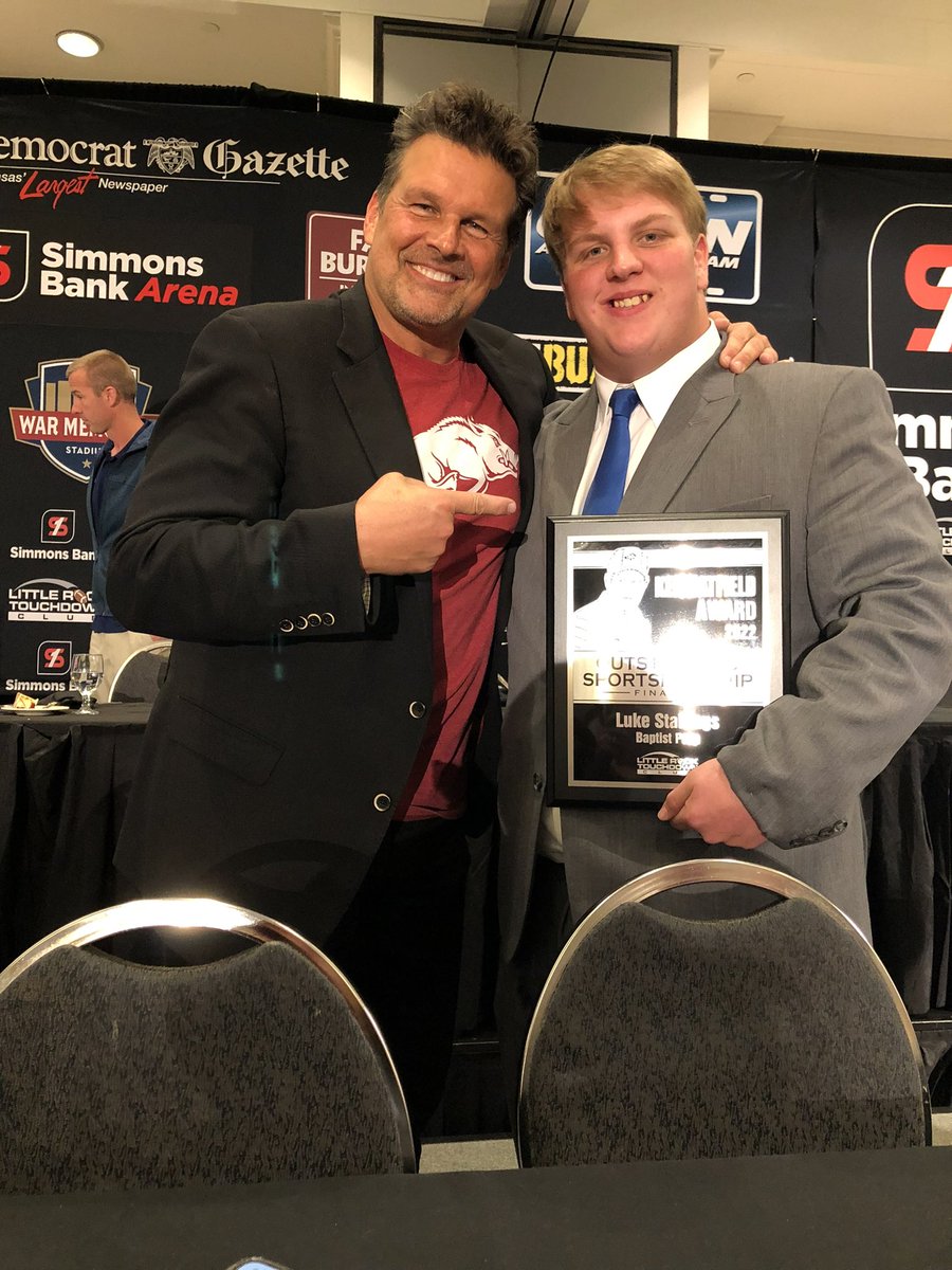 Thank You <a href="/DavidBazzel/">DAVID BAZZEL</a> for what you do for Arkansas. This young man had a blast today <a href="/LRTouchdownClub/">LR Touchdown Club</a> meeting some of the greatest to be Razorbacks! Coach Stallings