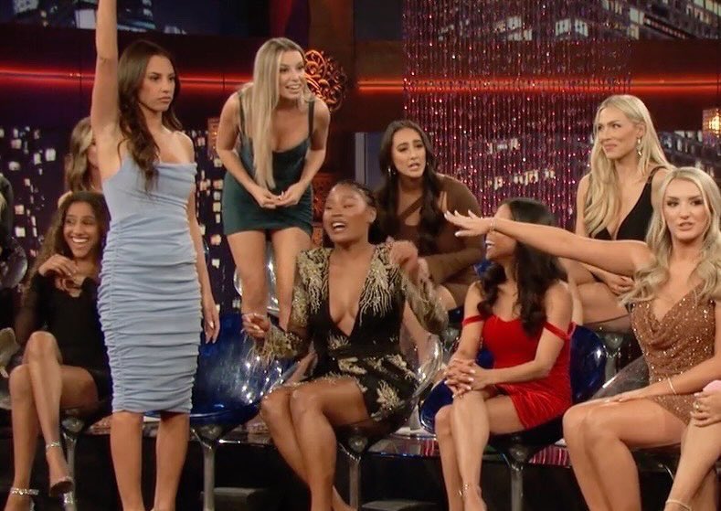 summerzee15's tweet photo. WHY ARE THEY ACTING LIKE RODNEY GOT HIT BY A BUS #BachelorInParadise https://t.co/CGUZolHYh8