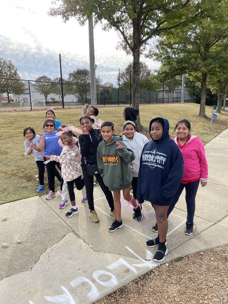 Jeni Mitacek tweet media