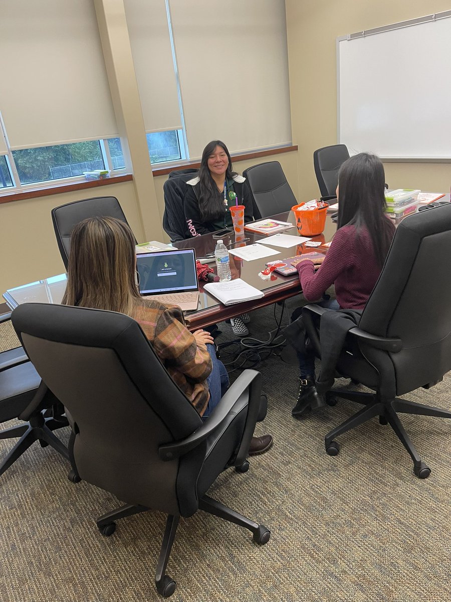 Miles4Education's tweet photo. Our 1st and 2nd year PreK-2nd grade teachers were on a roll today during @ChannelviewISD R.O.C (Raising Our Capacity) sessions. Digital learning tools can be used to promote an engaging learning environment for all students. #IgniteCreativity @CISD_EdTech https://t.co/jIkOvkk7kQ