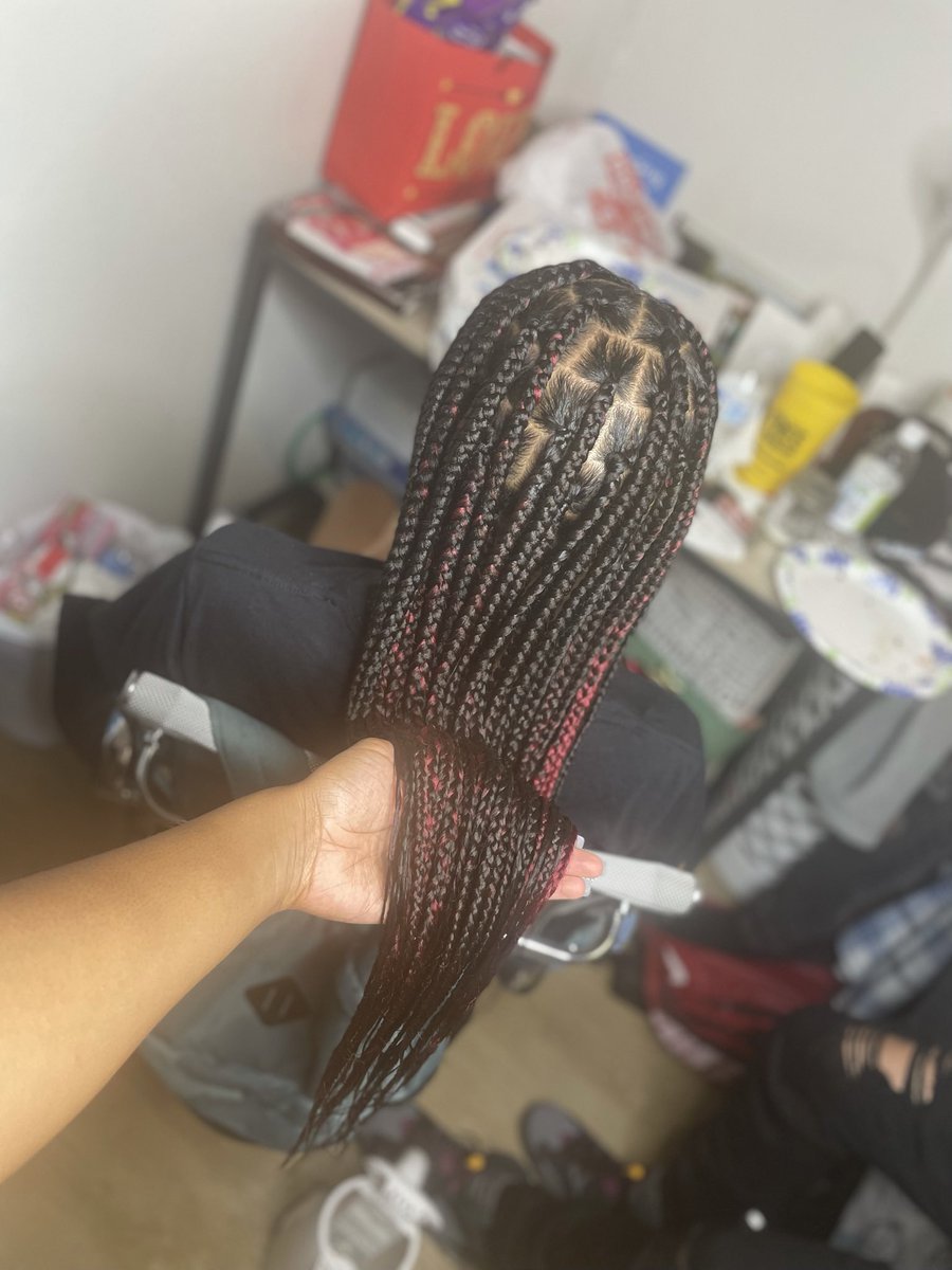 manesbymarie's tweet photo. Need an appointment before the holidays?#PVAMU #pvbraider Spots Available! DM for booking! https://t.co/f0832xBUGS