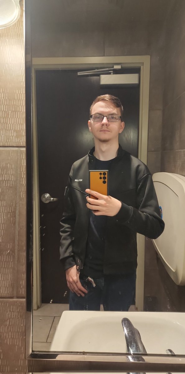 Got a haircut finally 

#munday