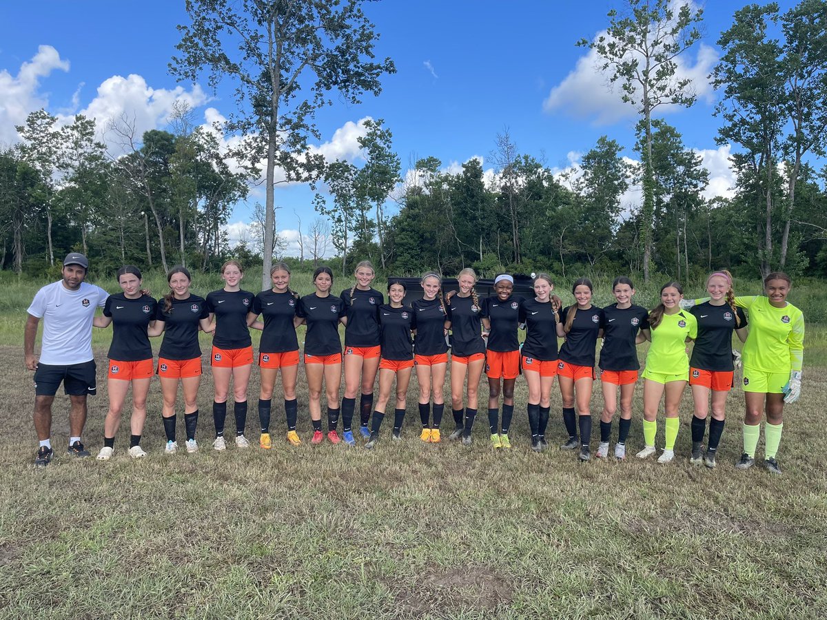 HTXSoccer's tweet photo. Dash Beaumont 08 PA are @stxsoccer SCL Champions! Great job, girls! 👏🏼⚽️🧡

#dynamodashyouth #ddycomp #ddybmnt https://t.co/1nV2jJC5vj