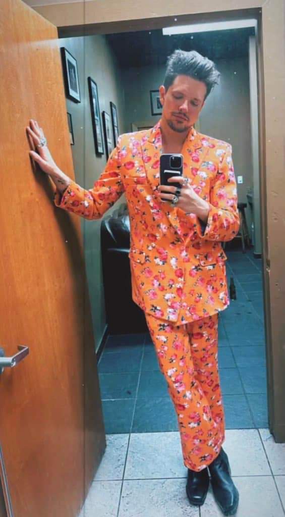 𝑳 𝒂 𝒔 𝒔 𝒐 tweet media