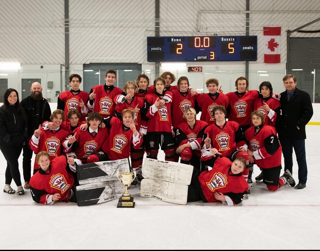 U16 Bronks take the Gold in the Tournament of Champions.  Great job Team❤️🏒🥇