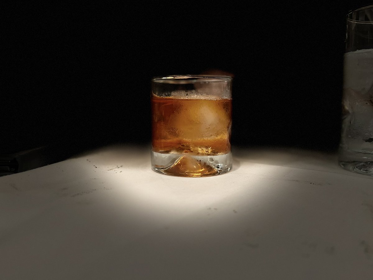 bugKrusha's tweet image. Sitting pretty #afrotech2022