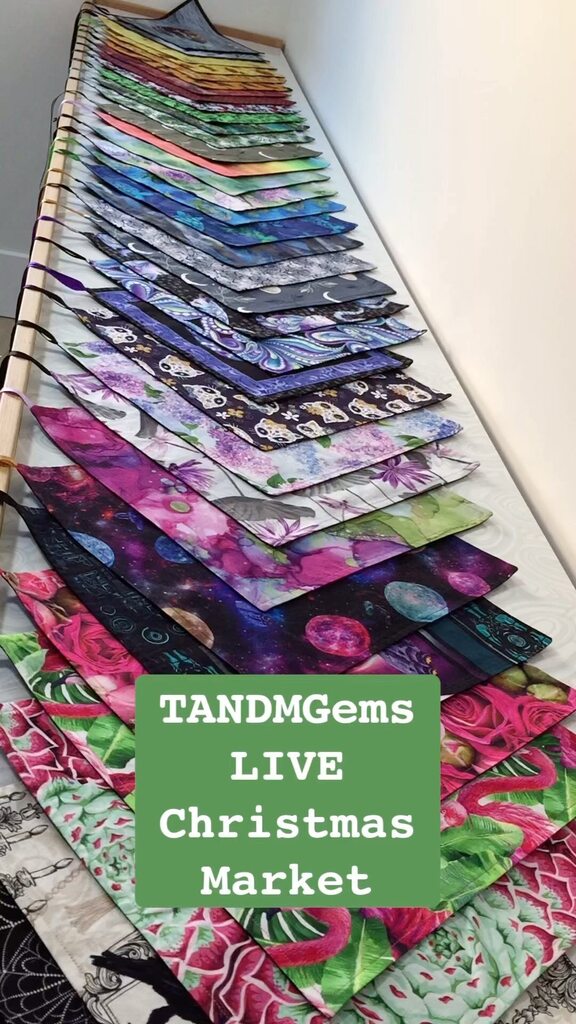 TANDMGems's tweet photo. 🤶Crystal Wrap Special @tandmgems LIVE Christmas Market this weekend🧙‍♀️

Buy 3, get the 4th for Free on all regular sized Crystal Wraps! Take a look at the video and discover your favorites. 

Over 35 patterns to choose from! Perfect for wrapping gifts, … https://t.co/75LQqaObFz https://t.co/OVbE48ljsr