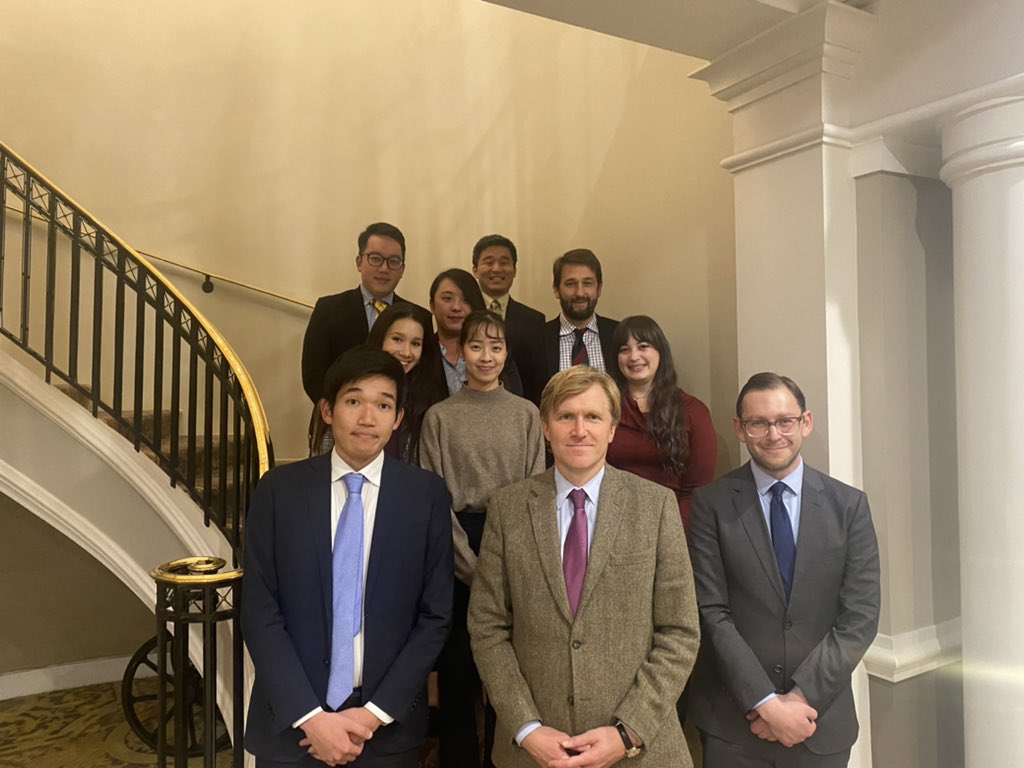Former <a href="/PacificForum/">Pacific Forum</a> #YoungLeader <a href="/ElbridgeColby/">Elbridge Colby</a> speaks to the most recent cohort of young leaders in Washington DC. A superb night of good food and geopolitical discussion