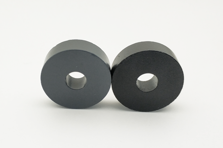 Advancedmagnets's tweet photo. #BondedMagnets Bonded neodymium magnets with gray/black epoxy coating🧲🧲🧲https://t.co/HxnsVu2UPi https://t.co/6NgiZE5pGI