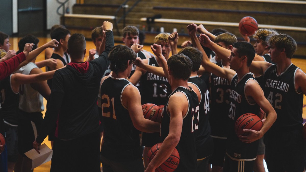 Grateful for the opportunity to lead the <a href="/HuskieBoysHoops/">Heartland Boys Basketball</a> program this year. 🏀🔥

Giving HIM the glory. 🙏

Day 1 ✅

#heartlandhuskies