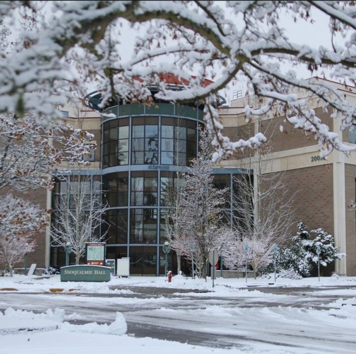 Enjoy winter at Edmond's College in Lynwood, Washington, USA. Deadline for Winter intake is on Dec 22

#edmondscollege #studyinusa #kuliahdiluarnegeri #studyinamerica