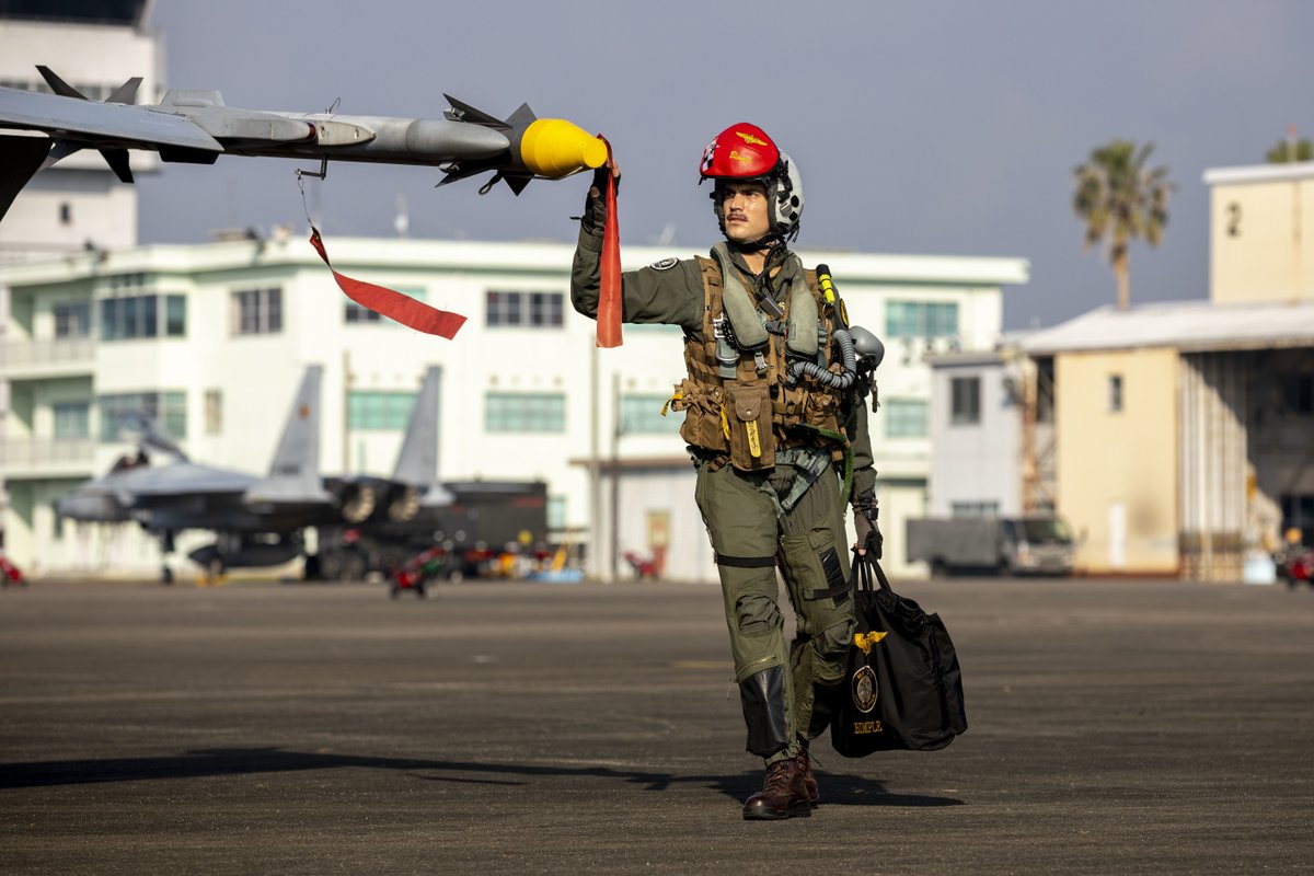 III MEF Marines tweet media