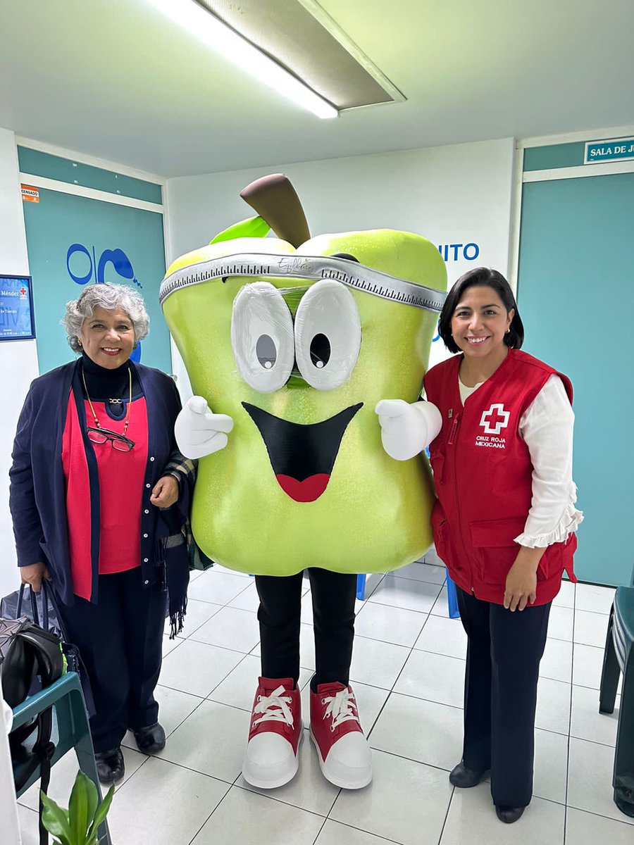 EquilibrateNyS's tweet photo. El Día Mundial de la Diabetes 🩸nos invita a generar conciencia respecto a la prevención y el tratamiento adecuado para los pacientes y sus familias. 🍏 Agradecemos la iniciativa de la Cruz Roja Apizaco para promover actividades de promoción de la de salud. #Equilibrate #CruzRoja https://t.co/fuEIfS3eHs