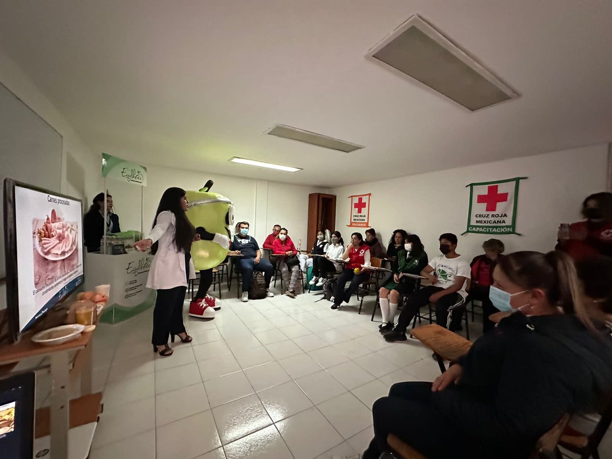 EquilibrateNyS's tweet photo. El Día Mundial de la Diabetes 🩸nos invita a generar conciencia respecto a la prevención y el tratamiento adecuado para los pacientes y sus familias. 🍏 Agradecemos la iniciativa de la Cruz Roja Apizaco para promover actividades de promoción de la de salud. #Equilibrate #CruzRoja https://t.co/fuEIfS3eHs