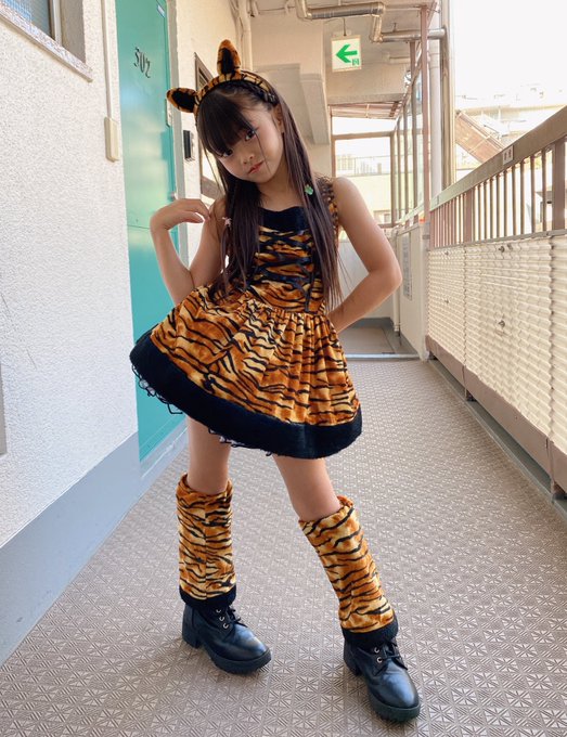 Twitterのコスプレ画像28