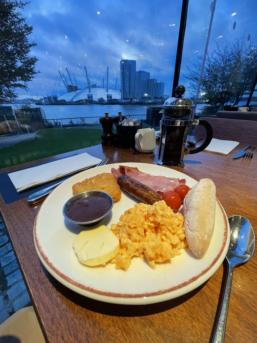 JimSchweitzer's tweet photo. Good Morning, London! #appianeurope https://t.co/JFOjlwFyPA