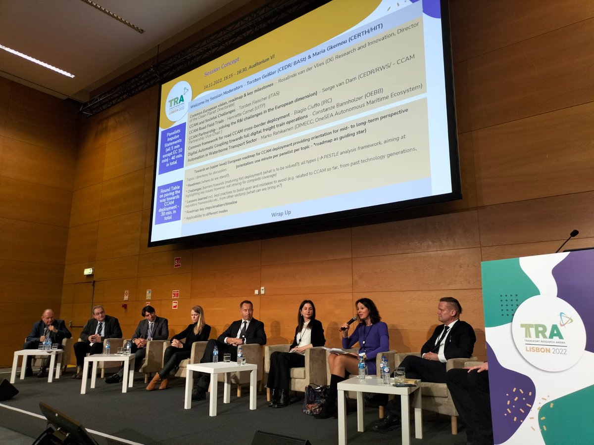 Rosalinde van der Vlies tweet media