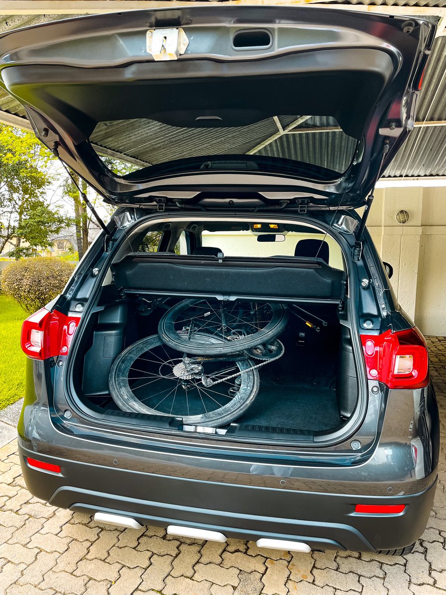 _SammySA's tweet photo. Day 1 and I already put the compact SUV to work as we prepare for Ride Joburg๐
Spending the next week in the Suzuki Brezza and weirdly enjoying the drive(for a manual car that is)๐ค Itโs a perfect match considering how much admin awaits this week #ItJustGetsBrezza #SuzukiSA https://t.co/mSb55Q57Ub