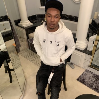 VcDmac's tweet photo. #NewProfilePic https://t.co/OLByhOwrAu