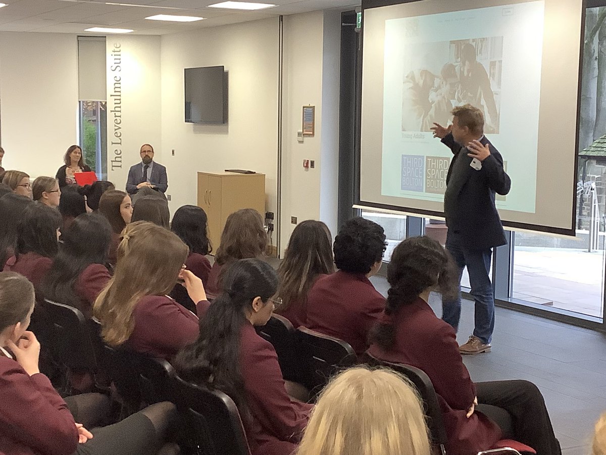 Upper School at Bolton School Girls' Division tweet media