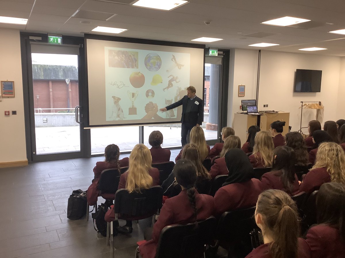 Upper School at Bolton School Girls' Division tweet media