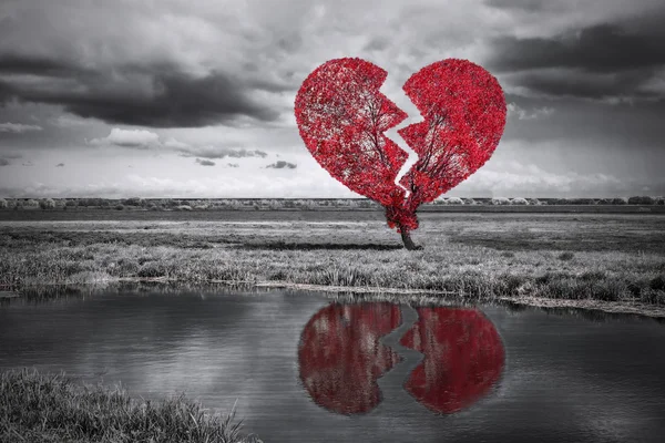 optionurol's tweet photo. Dying love
#atomised heart.
A dark #nebula
@prompt_doc @optionurol
#vss365 #vss #WritingCommunity #7wordspoet #poetry #Nebula #prompt #Love #heartbreak
(Pic: Google) https://t.co/sO6L5z8PR3