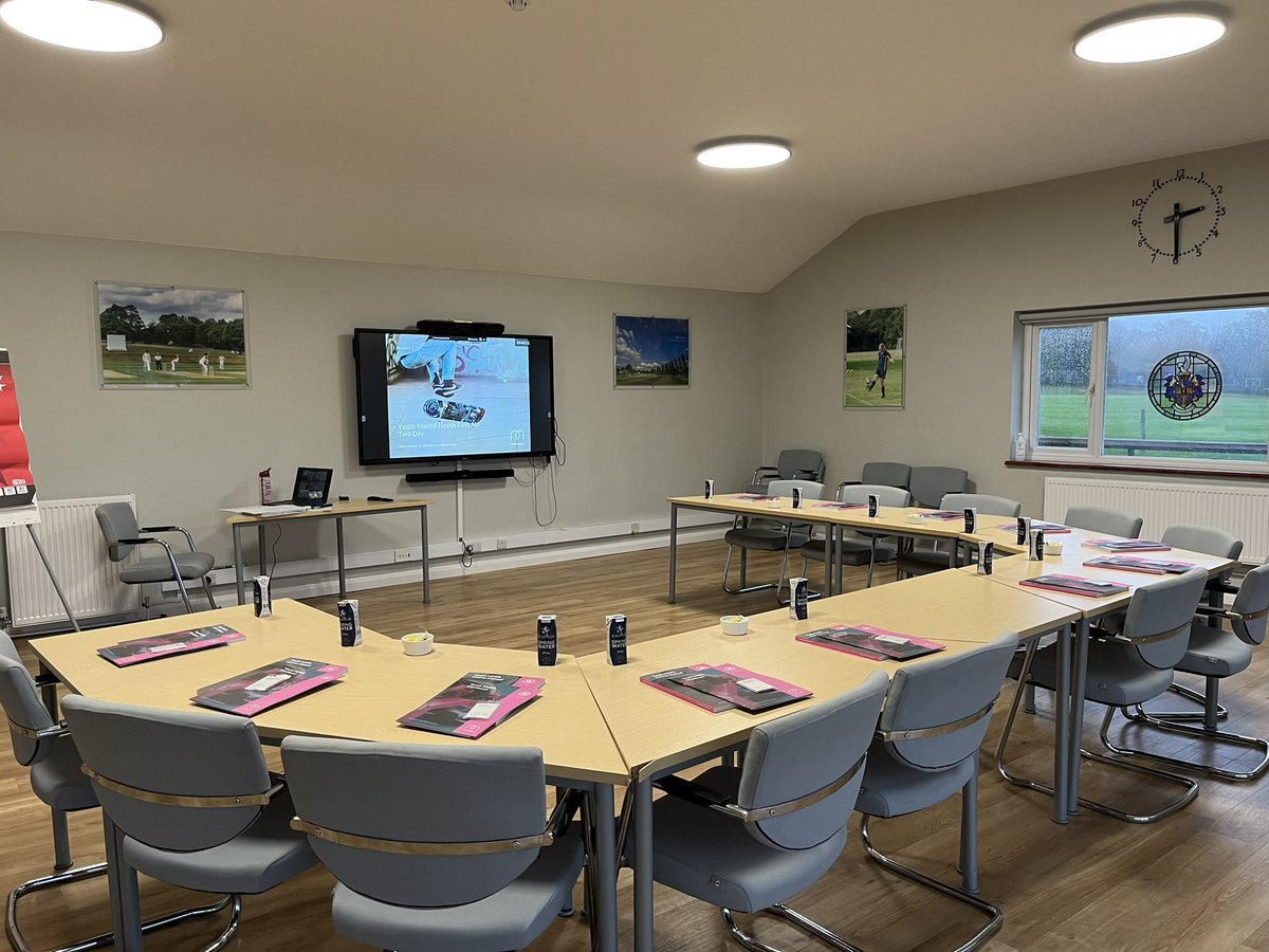 Looking forward to another two day youth Mental Health first aid training course.  Especially excited to have staff from a local primary school joining us @HXPrimarySchool